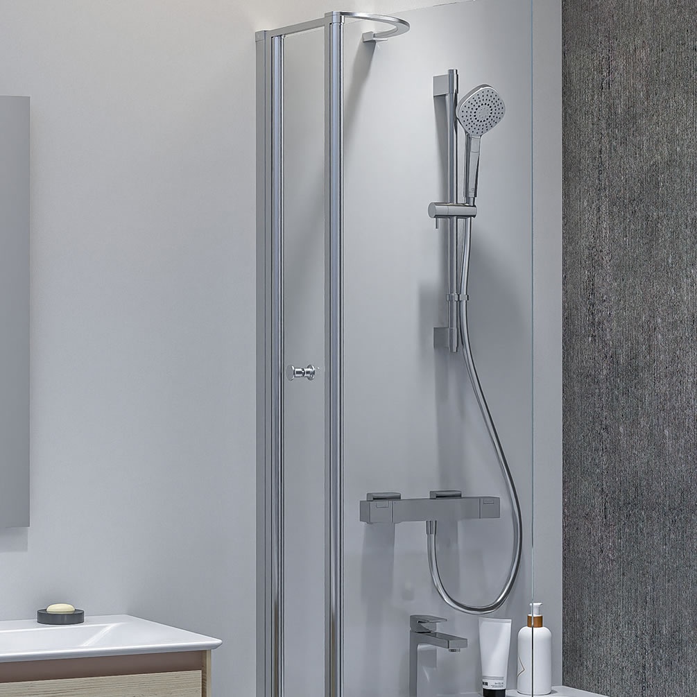 Lifestyle image of Ideal Standard Ceratherm C100 Exposed Thermostatic Riser Rail Shower